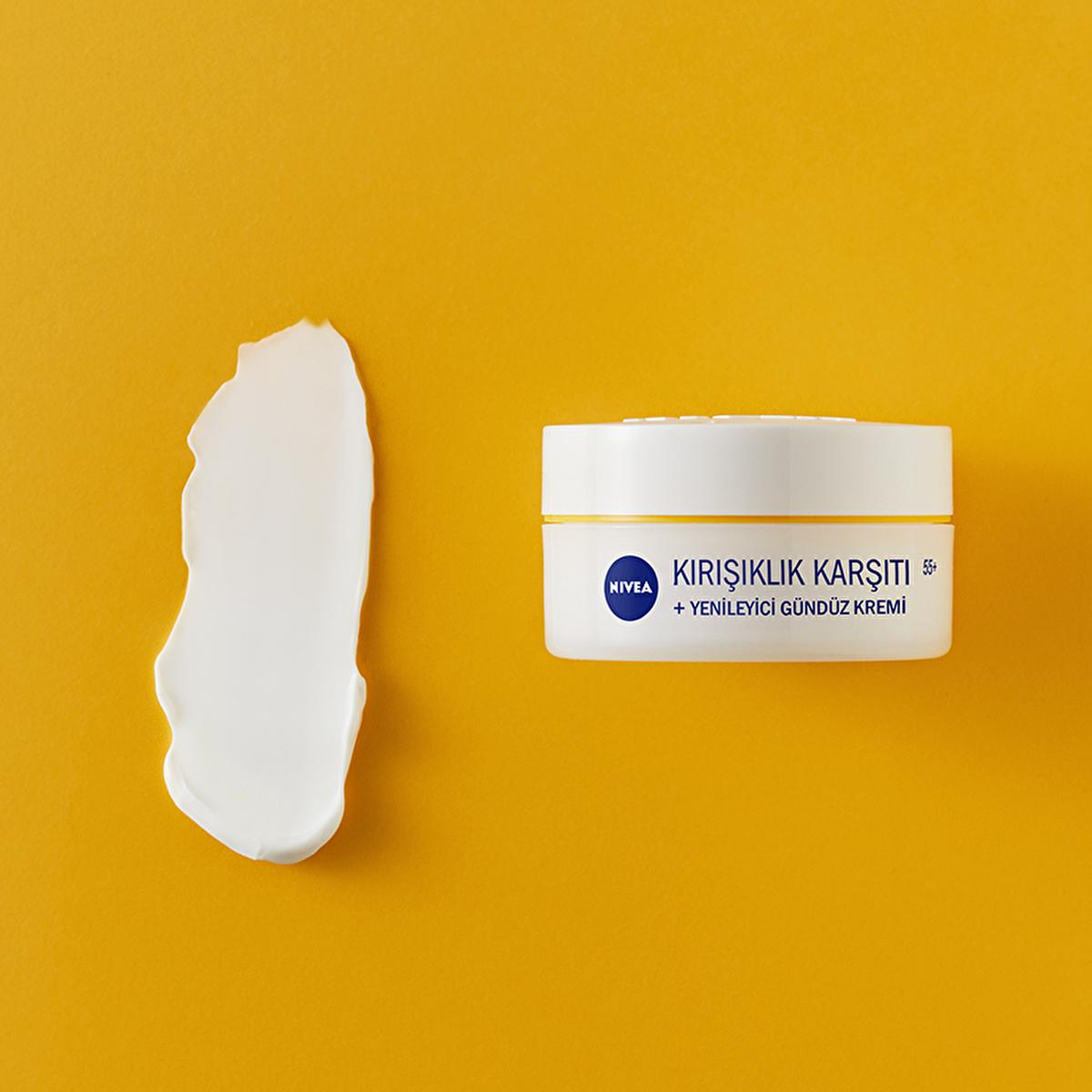 Nivea Anti-Wrinkle Face Cream for Mature Skin 55+ - Deep Moisturization & UV Protection