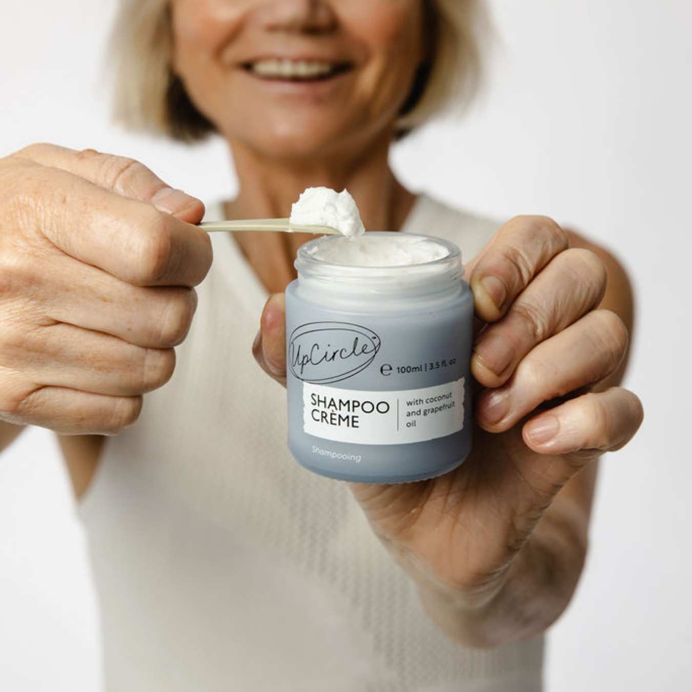 Shampoo Crème with Pink Berry Extract - M2G