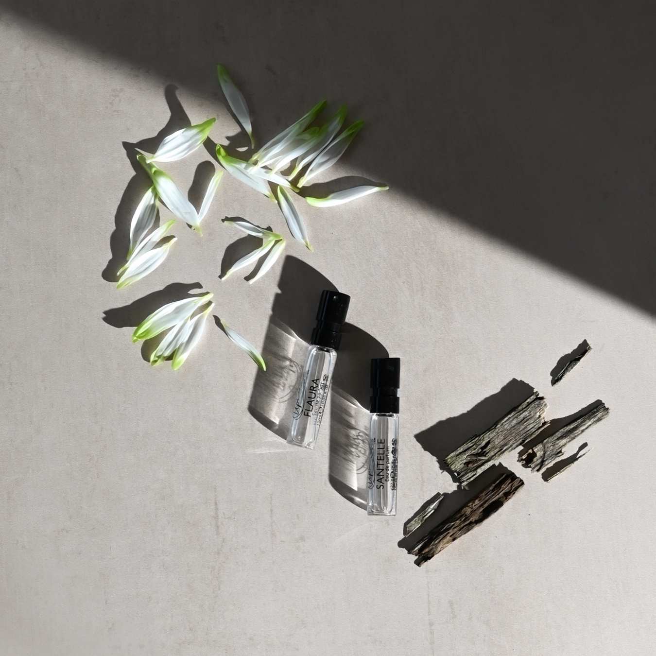Flaura + Santelle Eau De Parfum Sample Vials - M2G