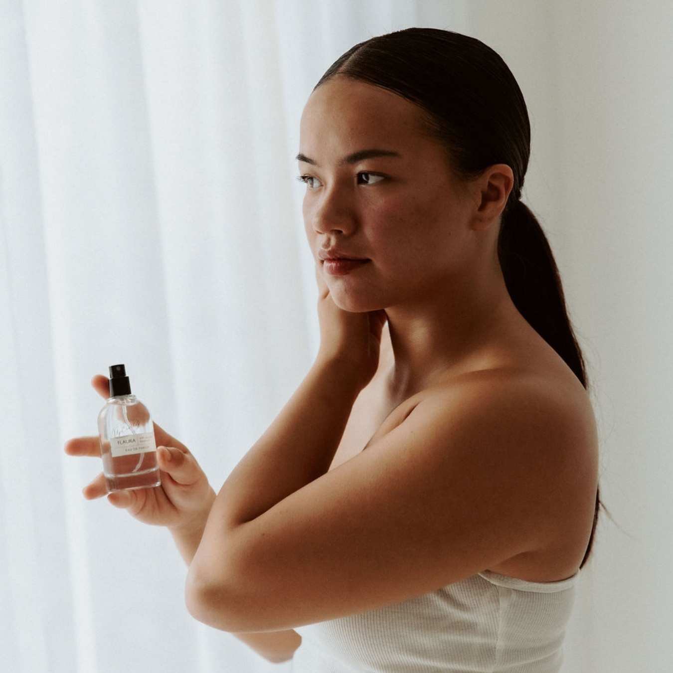 Flaura Eau De Parfum - M2G