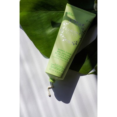 Lumene Nordic Clear Tyyni Balancing Clay-to-Foam Cleanser 4.2 fl oz - New - M2G