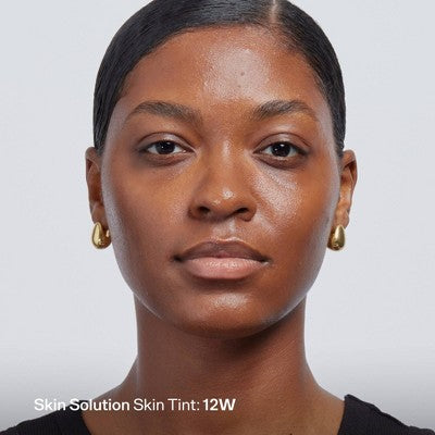Versed Skin Solution Multi-Serum Skin Tint Foundation SPF 40 12W 1 fl oz - Imperfect Container - M2G