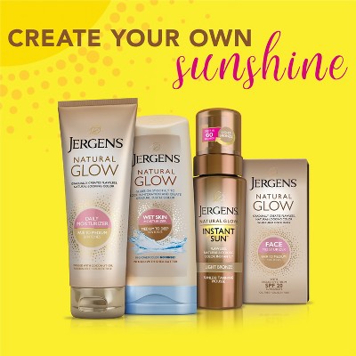 Jergens Glow Moisturizer & Self Tanner SPF 20 2 fl oz Fair to Medium - Imperfect Box - M2G