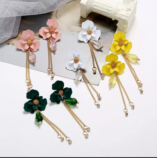 Flower Shaped Strip Drop Earrings - M2G