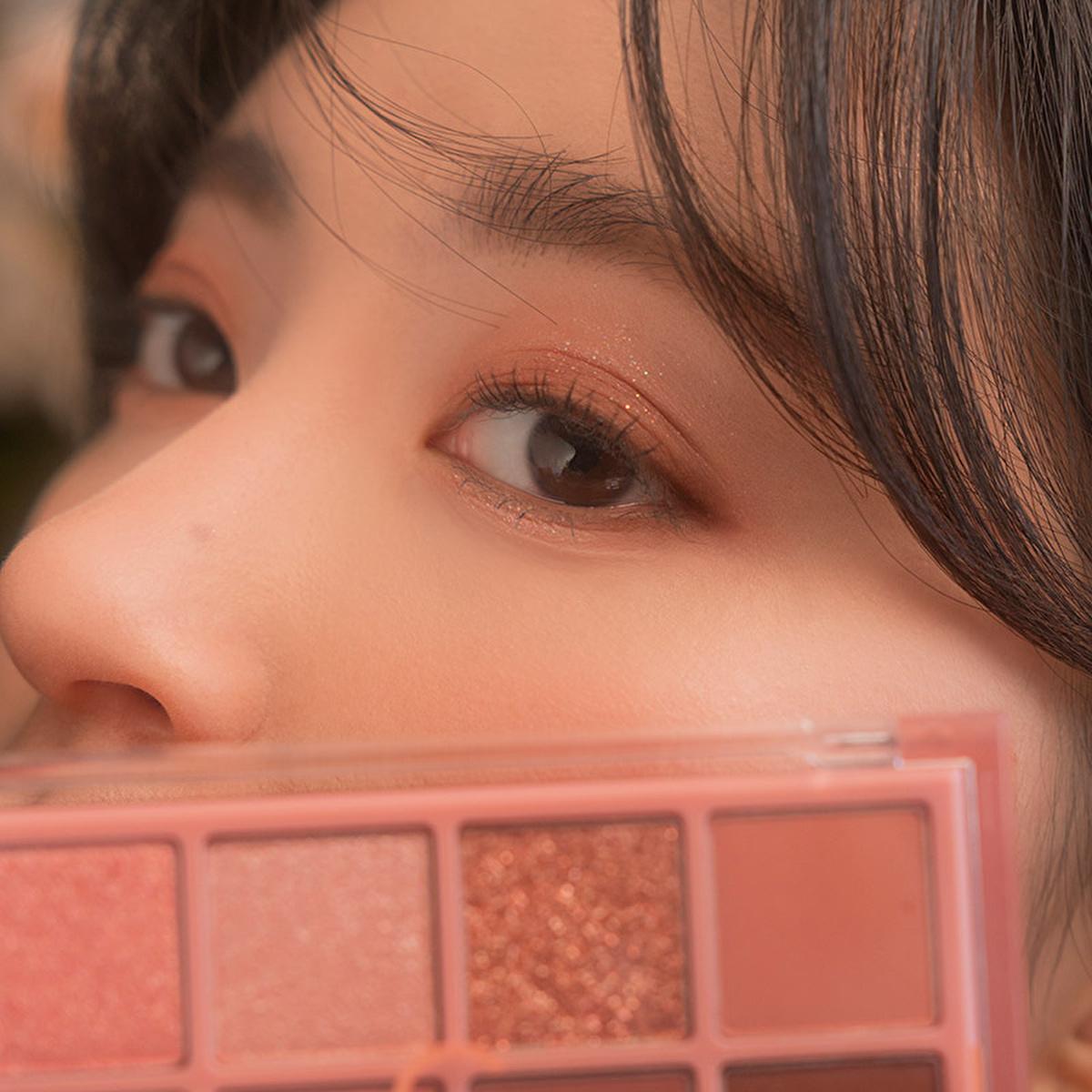 rom&nd Better Than Palette: Shade & Shadow Garden - Versatile Korean Eyeshadow Palette for Long-Lasting, Stunning Eye Makeup